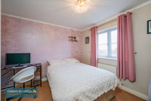 Bedroom- click for photo gallery